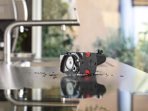 Кавомашина DeLonghi ECAM 21.117 B - фото - №6