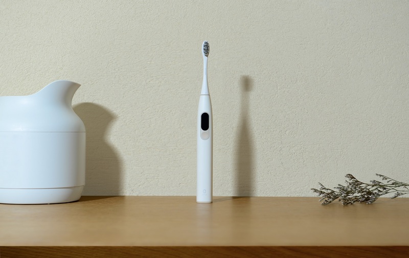Розумна зубна електрощітка Oclean X (White) фото