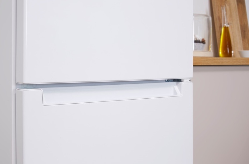 Холодильник Indesit DS3161WUA - фото - №3