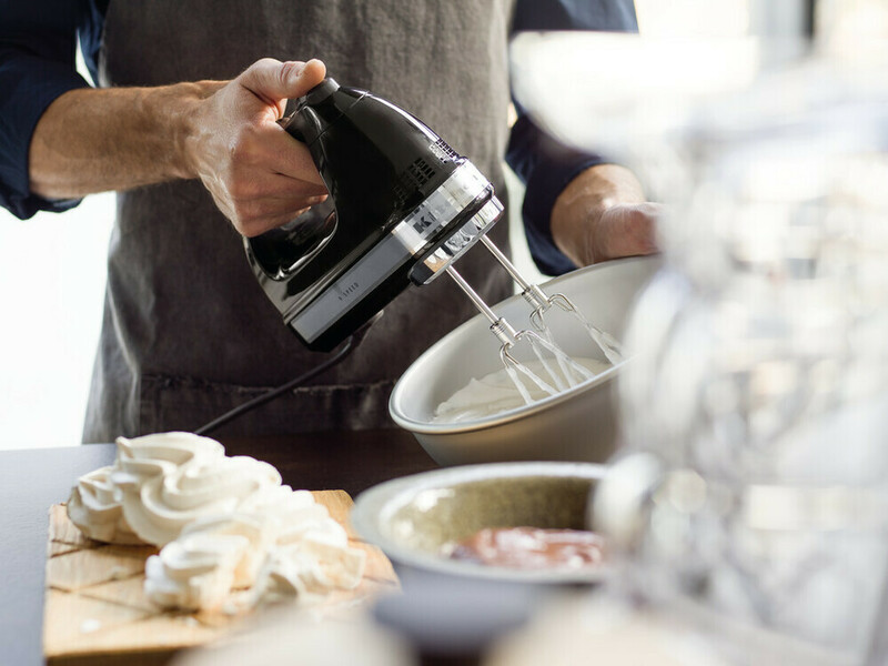 Ручний міксер KitchenAid (Чорний) 5KHM9212EOB - фото - №17