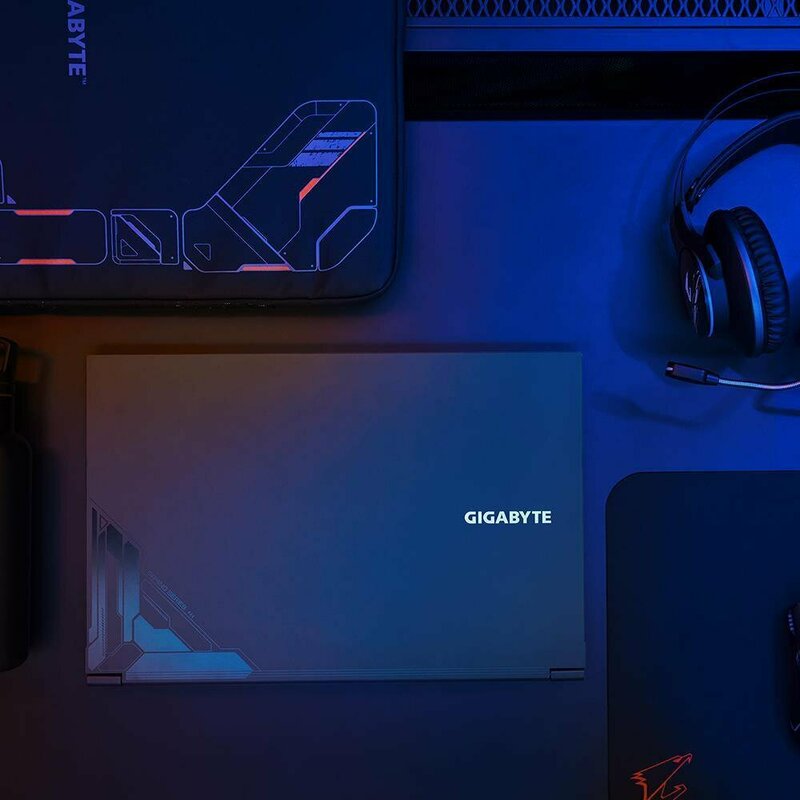 Ноутбук Gigabyte G5 GE Black (G5_GE-51RU213SD) фото