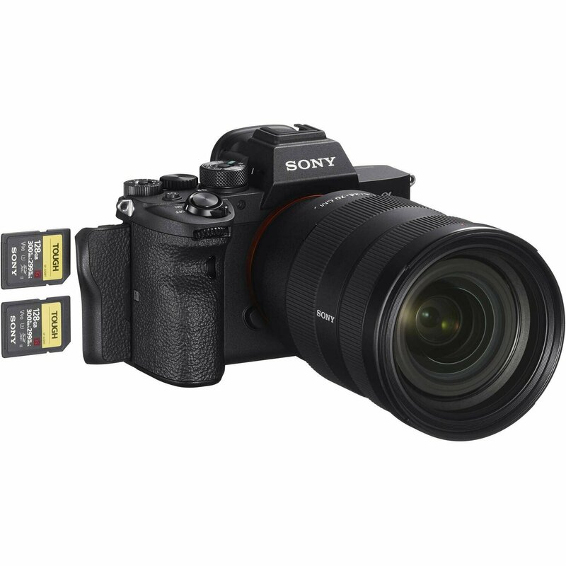 Цифровая фотокамера Sony Alpha a7R IV body ILCE7RM4B.CEC фото