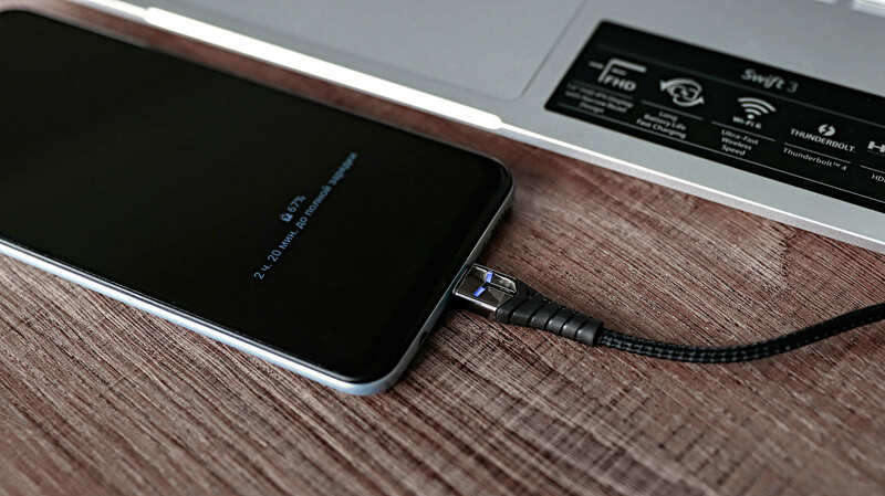 Кабель USB - USB-C Q.Energy 1.2m LED (Black) фото