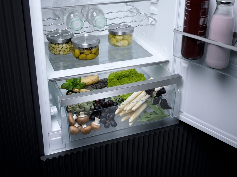 Вбудований холодильник-морозильник Miele KF 7731 E фото