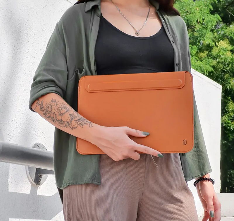 Чохол WIWU Skin Pro 2 Leather Sleeve for MacBook Pro 13,3/Air 13 2018 (Brown) фото