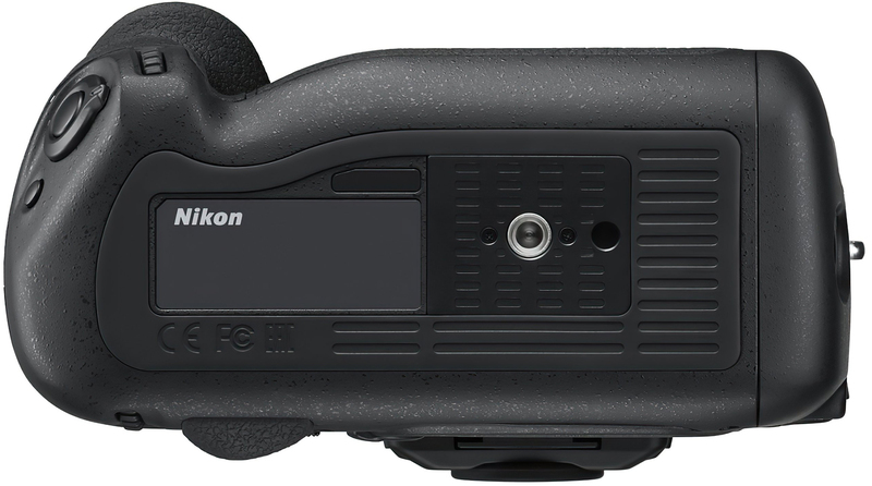 Цифрова дзеркальна фотокамера Nikon D5-b body (XQD) фото