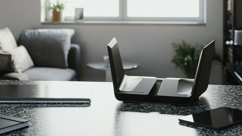 Интернет роутер NETGEAR Nighthawk AX12 (RAX120), AX6000 WiFi 6 фото