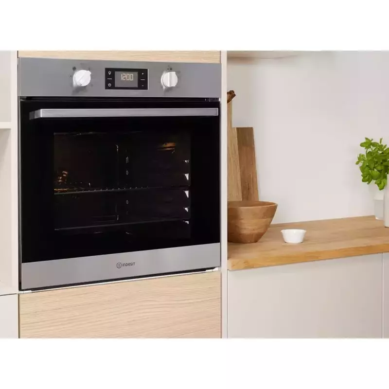 Духовой шкаф электрический Indesit IFW 6544 IX - фото - №11
