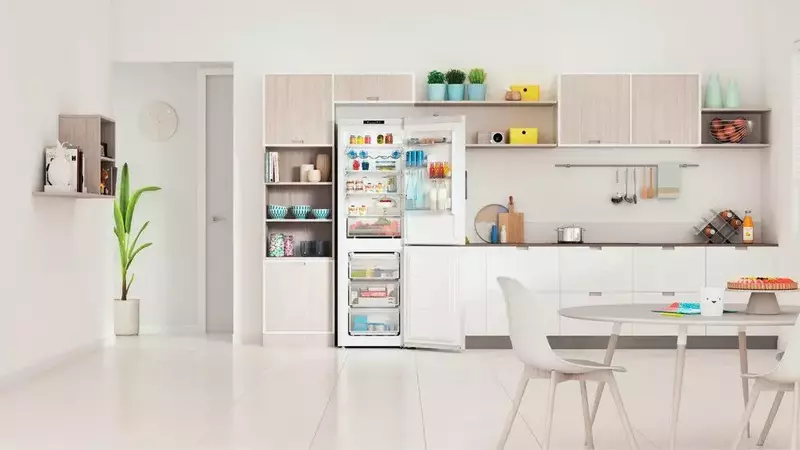 Холодильник Indesit INFC8TI21W0 - фото - №6