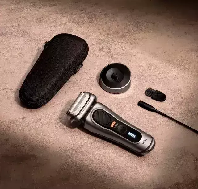 Електробритва BRAUN Series 9 Pro + 9517s silver - фото - №5