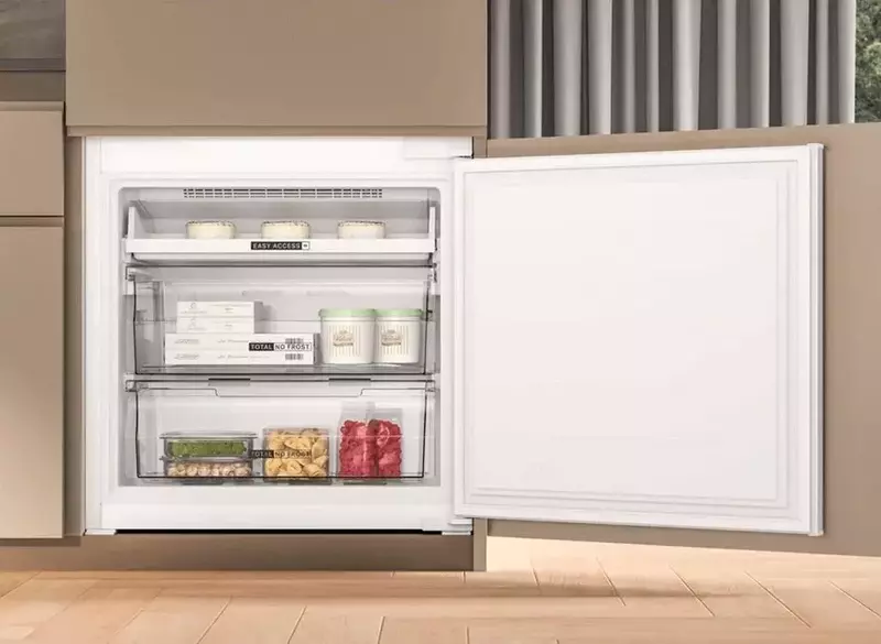 Вбудований холодильник Whirlpool WHSP70T121 фото