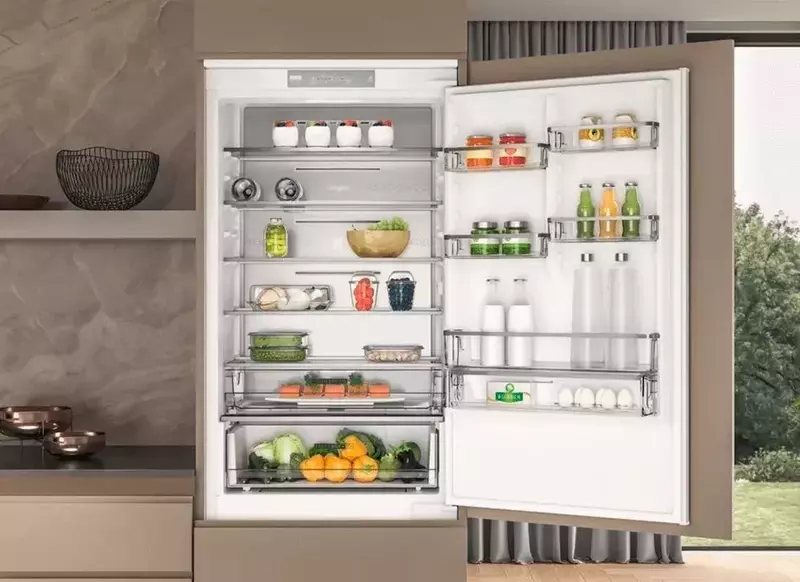 Вбудований холодильник Whirlpool WHSP70T121 фото