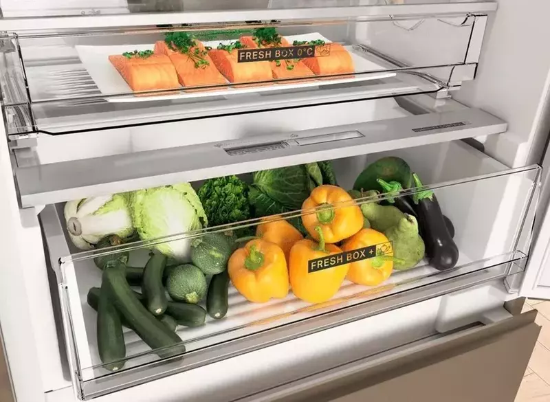 Встраиваемый холодильник Whirlpool WHSP70T121 фото
