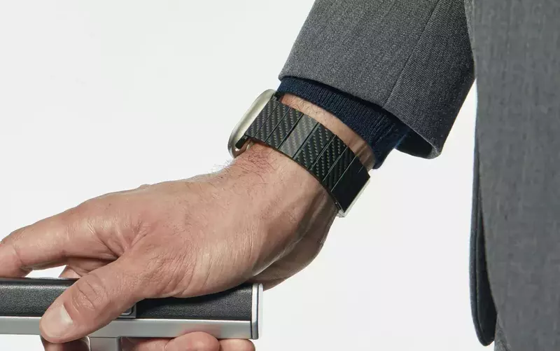 Ремешок для Apple Watch 49/45/44mm Pitaka Carbon Fiber Watch Band Modern (Black/Grey) AWB2307 фото