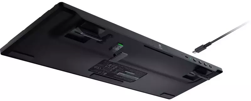 Игровая клавиатура Razer DeathStalker V2 Pro Red Switch (RZ03-04360800-R3M1) фото