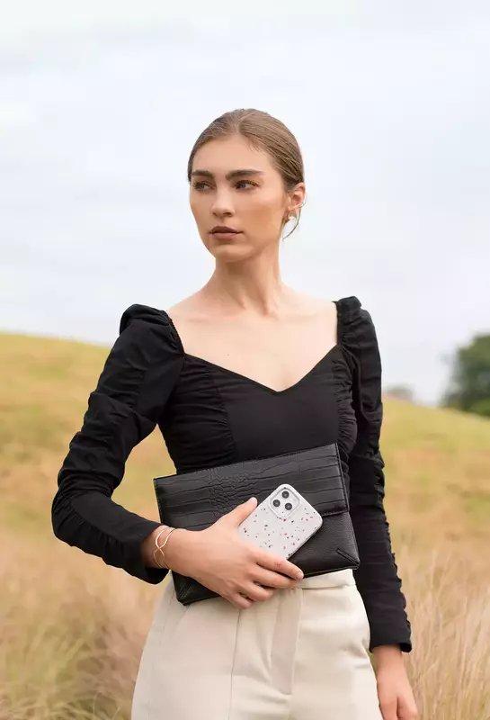 Чохол UNIQ COEHL IPHONE 13 PRO TERRAZZO NATURAL WHITE (UNIQ-IP6.1PHYB(2021)-TEZWHT) - фото - №4