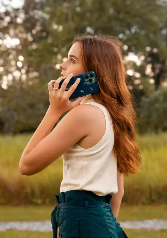 Чохол UNIQ COEHL IPHONE 13 PRO MAX REVERIE SOFT IVORY (UNIQ-IP6.7HYB(2021)-REVIVY) - фото - №5