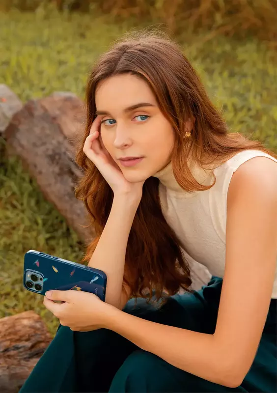 Чохол UNIQ COEHL IPHONE 13 PRO MAX REVERIE SOFT IVORY (UNIQ-IP6.7HYB(2021)-REVIVY) - фото - №6