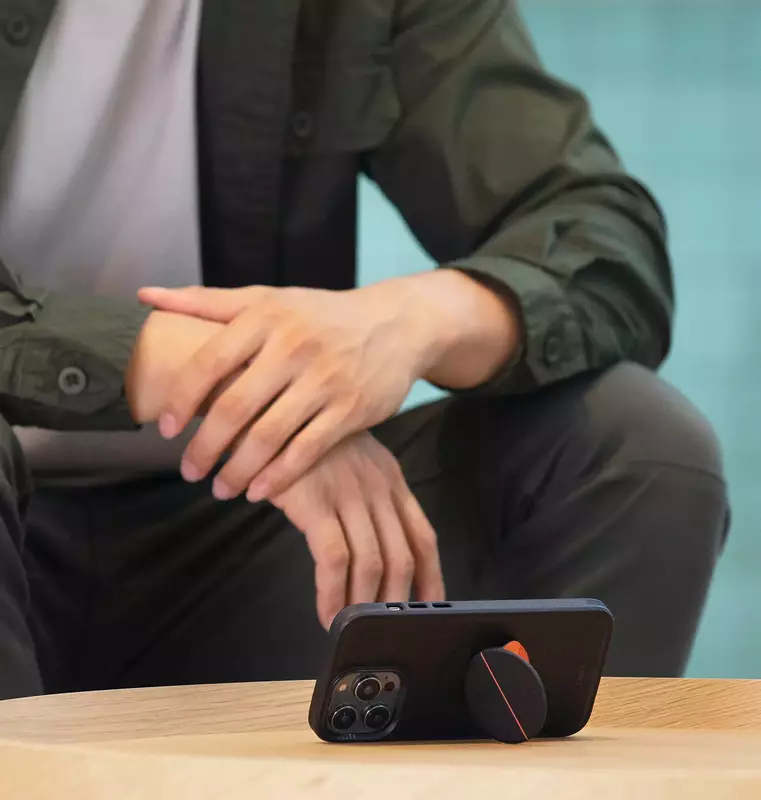 Чохол для Iphone 14 pro Uniq NOVO MIDNIGHT BLACK (UNIQ-IP6.1P(2022)-NOVOBLK) - фото - №2