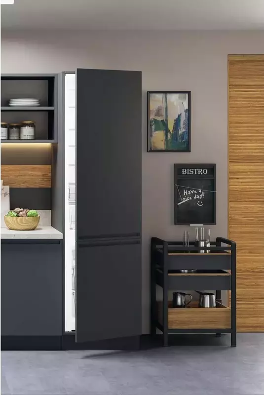 Холодильник встраиваемый Hotpoint-Ariston HAC20T321 фото