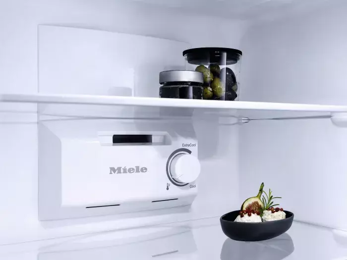 Двокамерний холодильник Miele KDN 4174 E Active - фото - №4