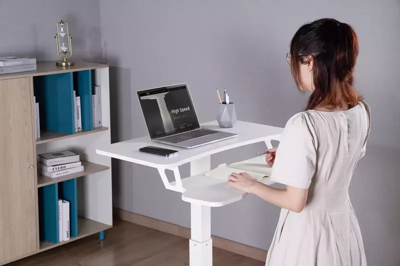 Комп'ютерний стіл OfficePro ODM460W (White) фото