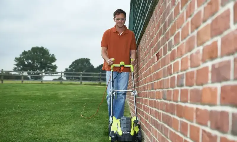 Газонокосарка Ryobi RLM15E36H 1500Вт 36см 45л 20-70мм EasyEdge (5133002345) - фото - №4