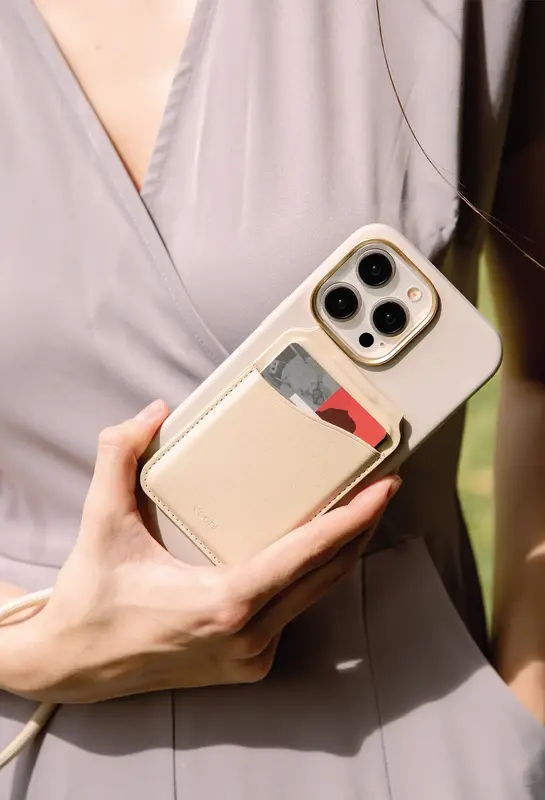 Чохол-гаманець UNIQ COEHL ESME MAGNETIC CARDHOLDER & MIRROR - CREAM (UNIQ-ESMEMCHM-CREAM) - фото - №3