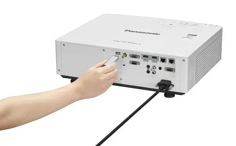 Проектор Panasonic PT-VMZ50 WUXGA - фото - №3