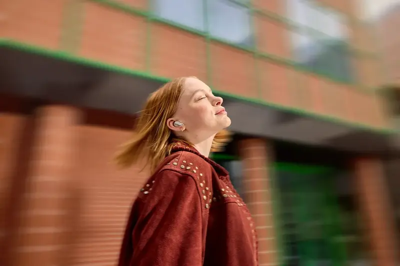 Навушники JBL Live Beam 3 (Silver) JBLLIVEBEAM3SIL - фото - №15