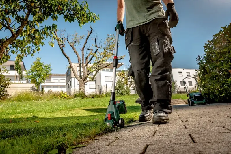 Ножиці для трави акумуляторні Metabo SGS 18 LTX Q 18V лезо 11.5 см + насадка (без АКБ та ЗП) фото
