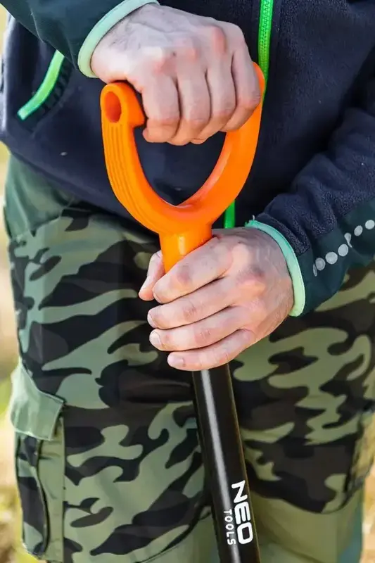 Лопата штикова Neo Tools пряма, руків'я металеве D-подібне, 125см, 2.12кг (95-007) - фото - №4