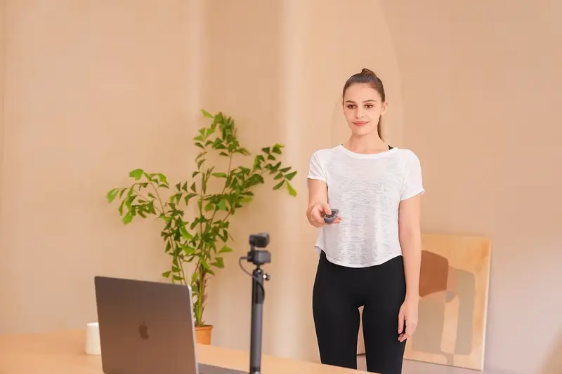 Веб-камера OBSBOT Tiny 2 Lite (OBSBOT-TINY2-LITE) - фото - №17