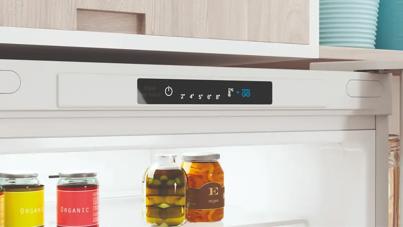 Холодильник Indesit INFC9TI22W - фото - №4