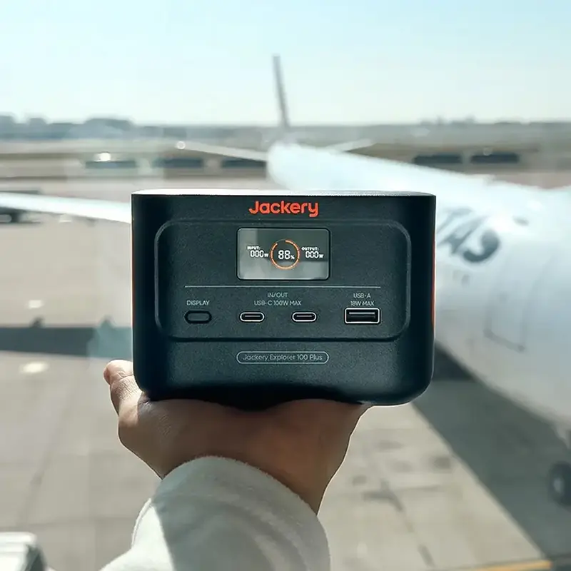 Зарядна станцiя Jackery Explorer 100 Plus (90 Вт*г/128 Вт) фото