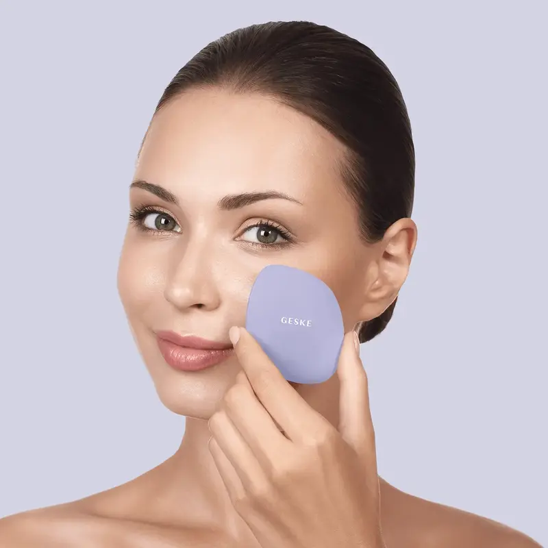 Щітка для обличчя Geske Facial Brush 4 в 1 фіолетовий - фото - №3