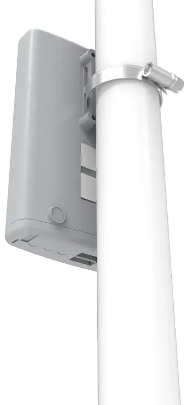 Iнтернет роутер MikroTik PowerBOX фото