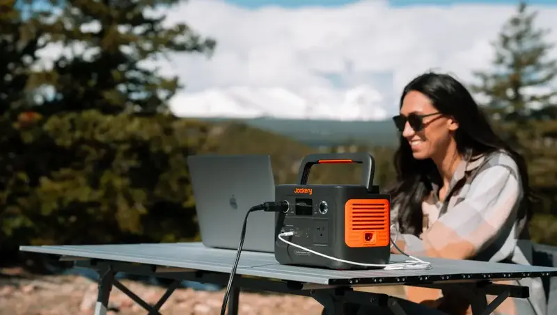 Зарядная станция Jackery Explorer 240 v2 (256 Вт*г/300 Вт) фото