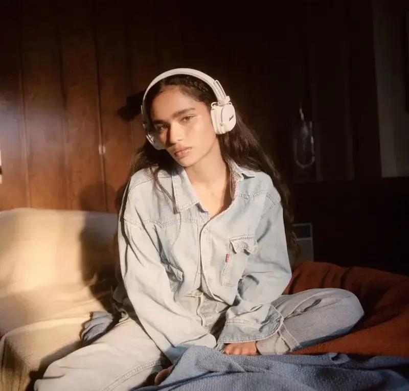 Наушники Marshall Major V BT Cream - фото - №5