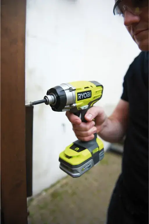 Гвинтоверт ударний акумуляторний Ryobi ONE+ RID1801M 18V без АКБ та ЗП фото