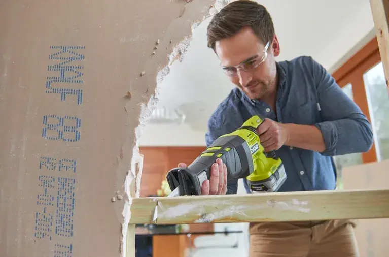 Пила шабельна акумуляторна Ryobi ONE+ R18RS-0 18V без АКБ та ЗП фото