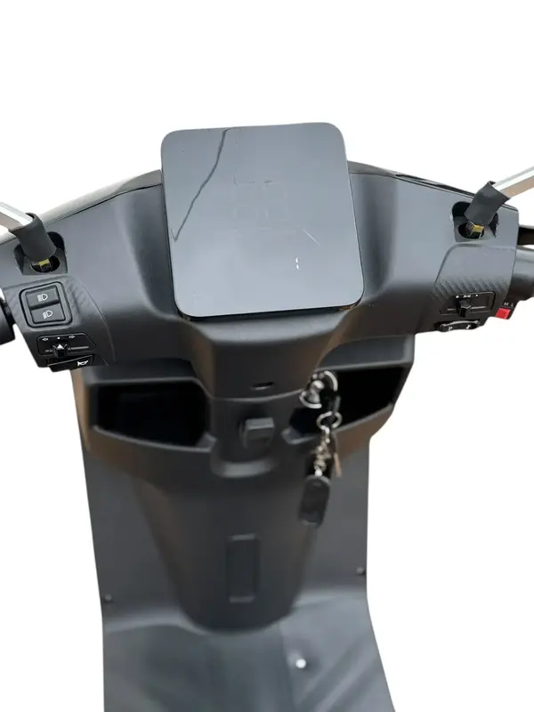 Електроскутер FORTE STRIKER (Black) 2500W фото