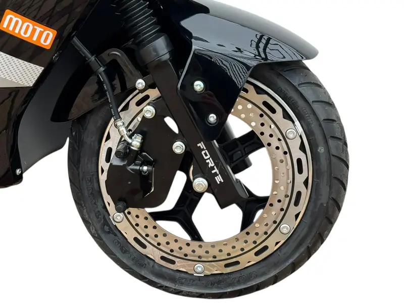 Електроскутер FORTE STRIKER (Black) 2500W фото