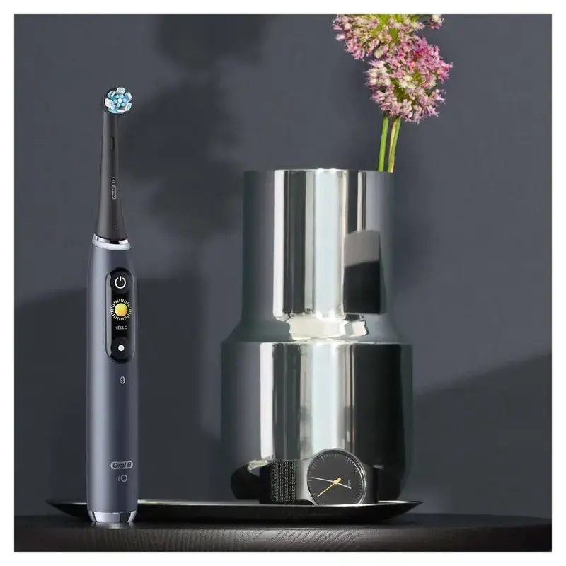 Електрична зубна щітка ORAL-B iO Серія 9 Чорна + дорожній чохол (4210201449485) фото