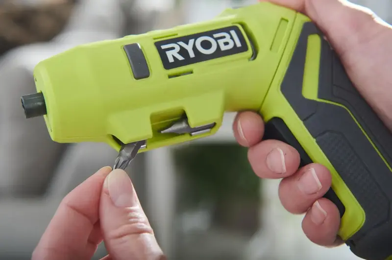 Викрутка акумуляторна Ryobi USB Lithium RSDP4-120G 4V АКБ 1х2Аг поворотна ручка фото