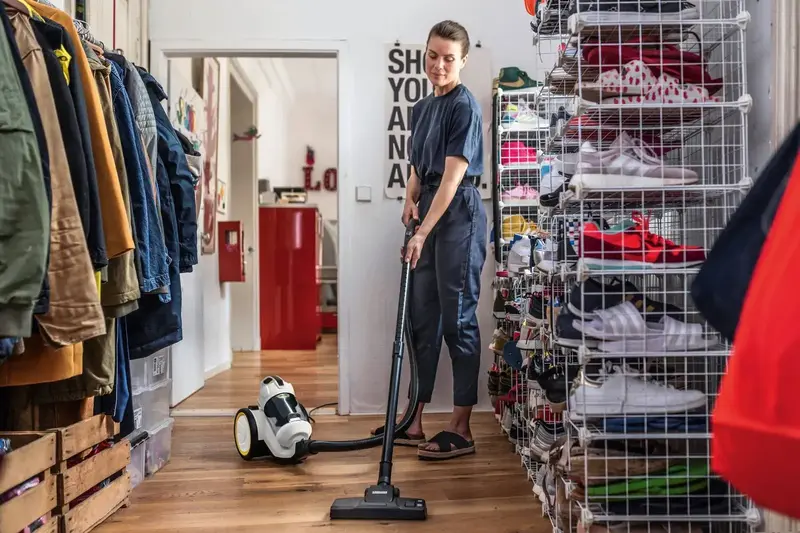 Пилосос Karcher VC 3 (1.198-051.0) - фото - №7