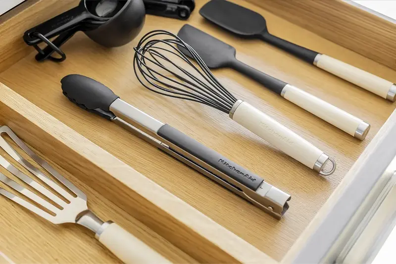 Щипці кухонні KitchenAid Universal, 30,9 см, чорний (KQG205OHOBE) - фото - №19