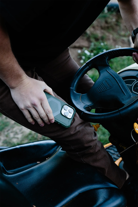 Чохол для iPhone 16 Pro Max UAG Essential Armor Magsafe Cloud Blue (114449114151) - фото - №6