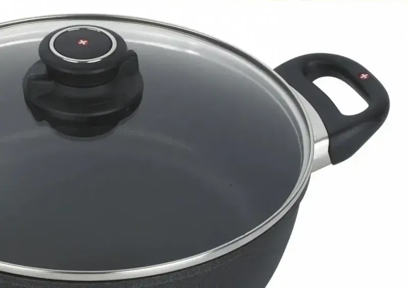 Каструля низька з кришкою Swiss Diamond XD Induction 2,2 л 20 см, XD6820ic - фото - №4