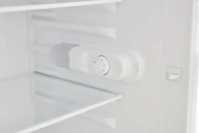 Холодильник HEINNER HC-V288SE++ - фото - №2